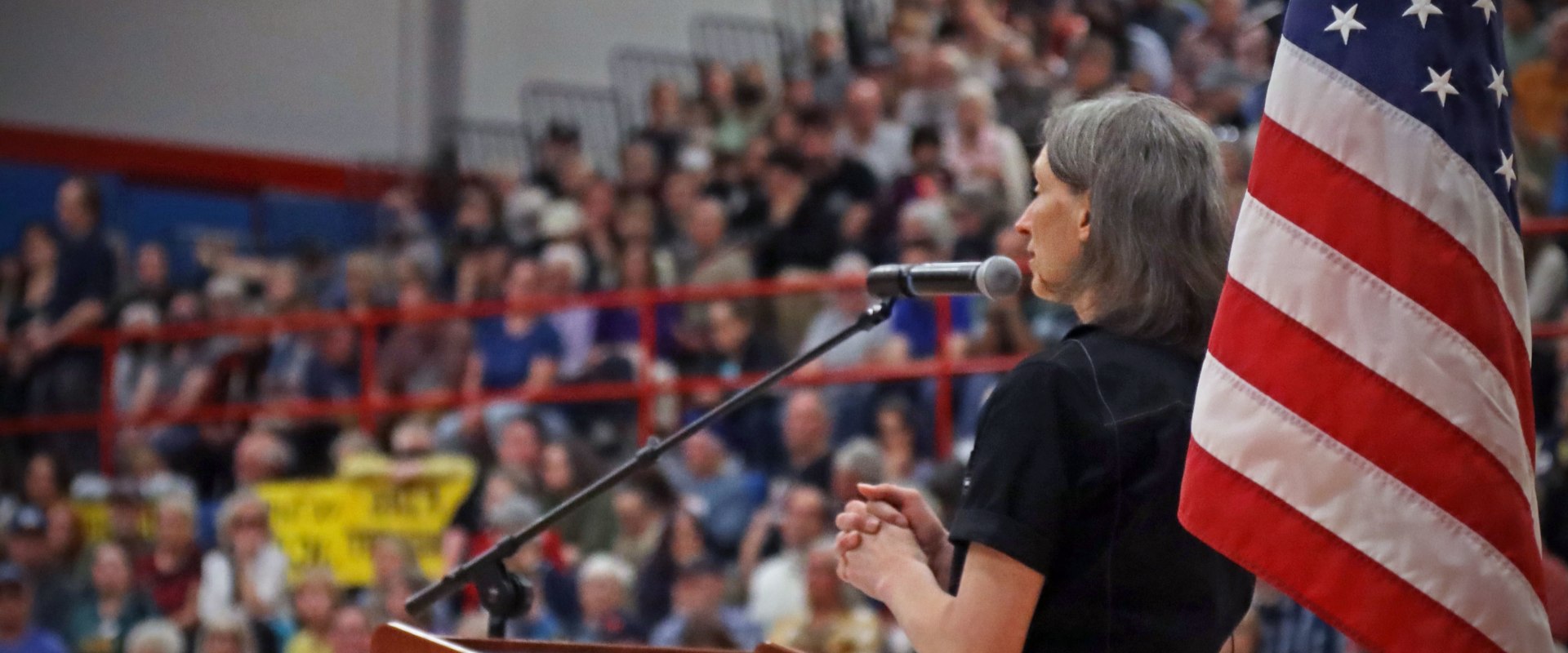 Connecting with Constituents: How Political Leaders in Clackamas County, Oregon Communicate